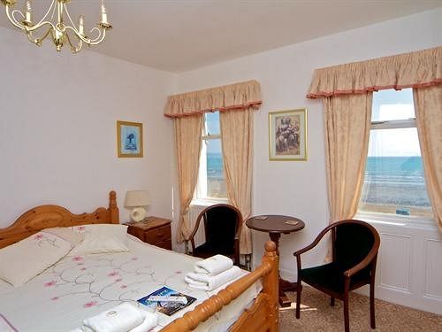 Wenlock House Hotel Weymouth Exterior photo